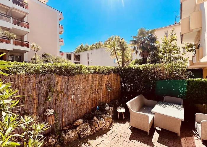 La Beau\'M Juan Les Pins Centre Ville 200M De La Mer Terrasse Et Jardin